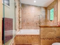 13575 Laurel Ln, Sebastopol, CA