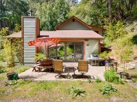 13575 Laurel Ln, Sebastopol, CA