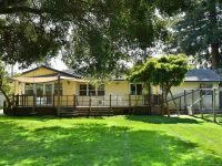 7828 Apple Blossom Lane, Sebastopol
