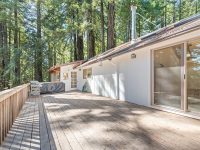 17075 Fitzpatrick Lane, Occidental