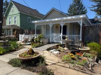 562 Petaluma Avenue, Sebastopol