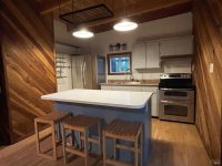 11926 Laurel Ave, Forestville